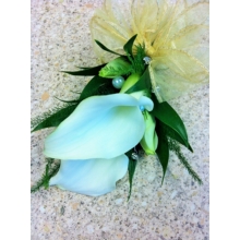 Calla lily and lisianthus with French ruscus and asparagus fern enhanced with pearls, diamanté and voile bow.